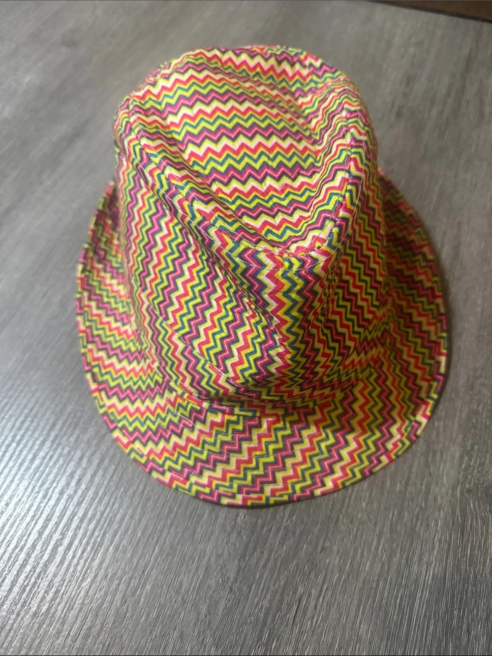 Kids Zigzag Pattern Trilby Hat in Yellow, Pink & Green